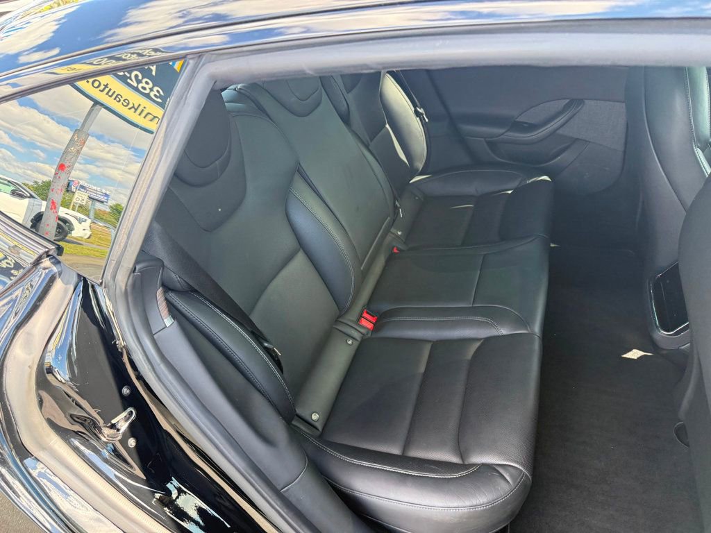 Used 2021 Tesla Model S Plaid image 25
