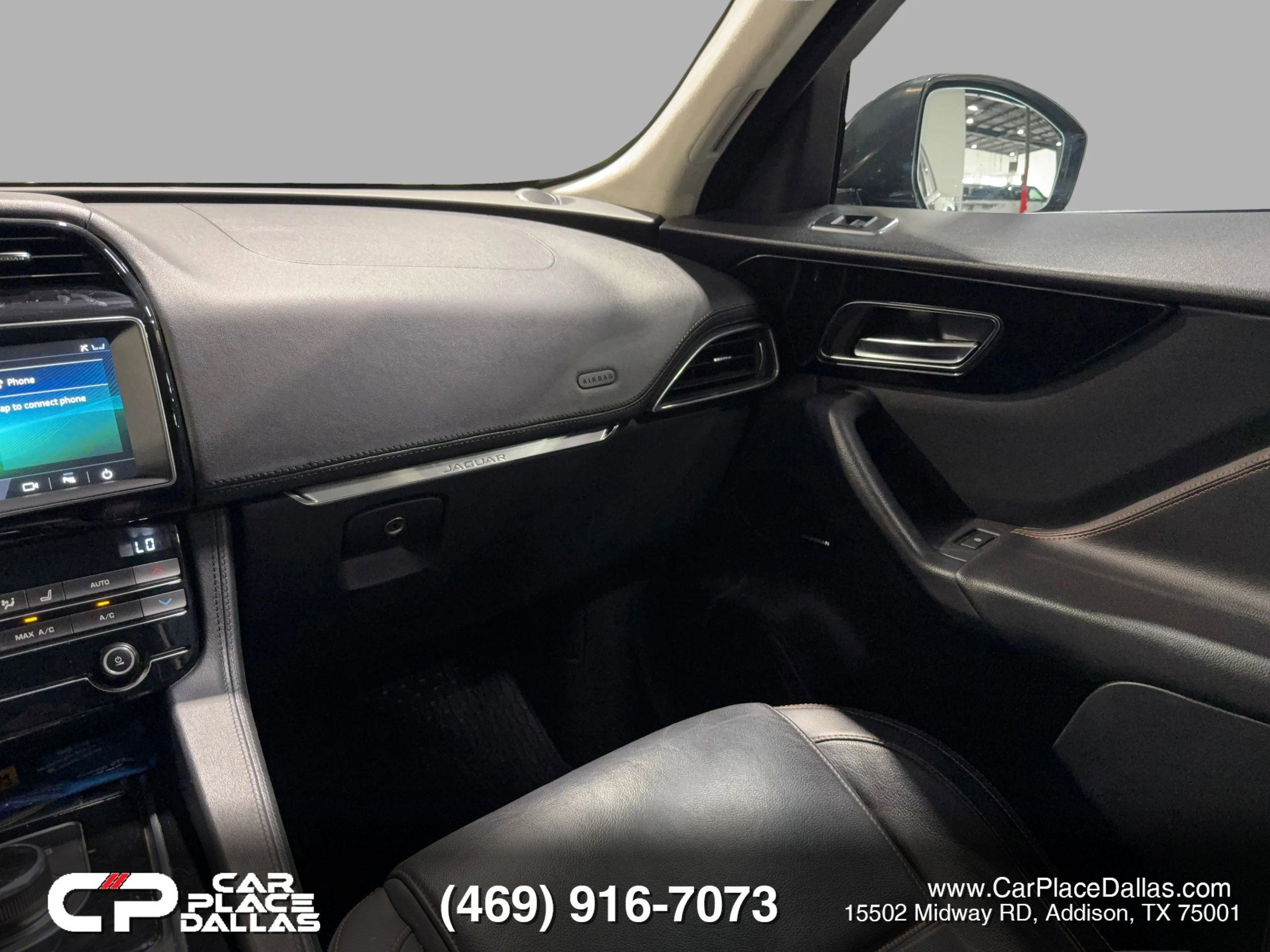 Used 2020 Jaguar F-PACE Prestige image 30