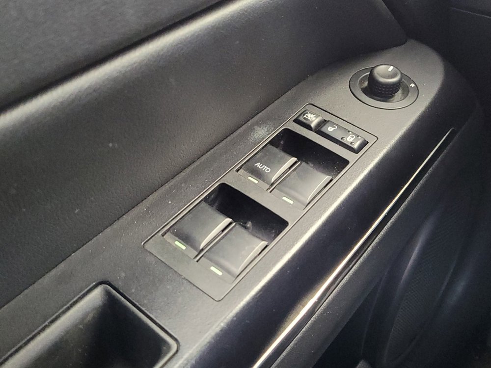 Used 2015 Jeep Patriot Limited w/ Sun/Sound Group image 27