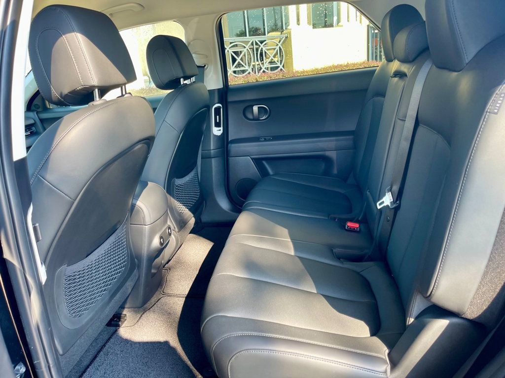Used 2025 Hyundai Ioniq 5 SEL image 11