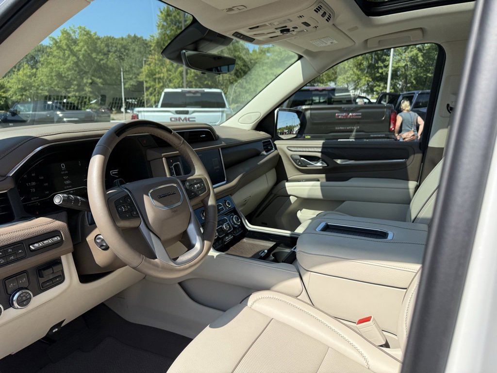 Certified 2024 GMC Yukon XL Denali w/ Denali Reserve Package image 50