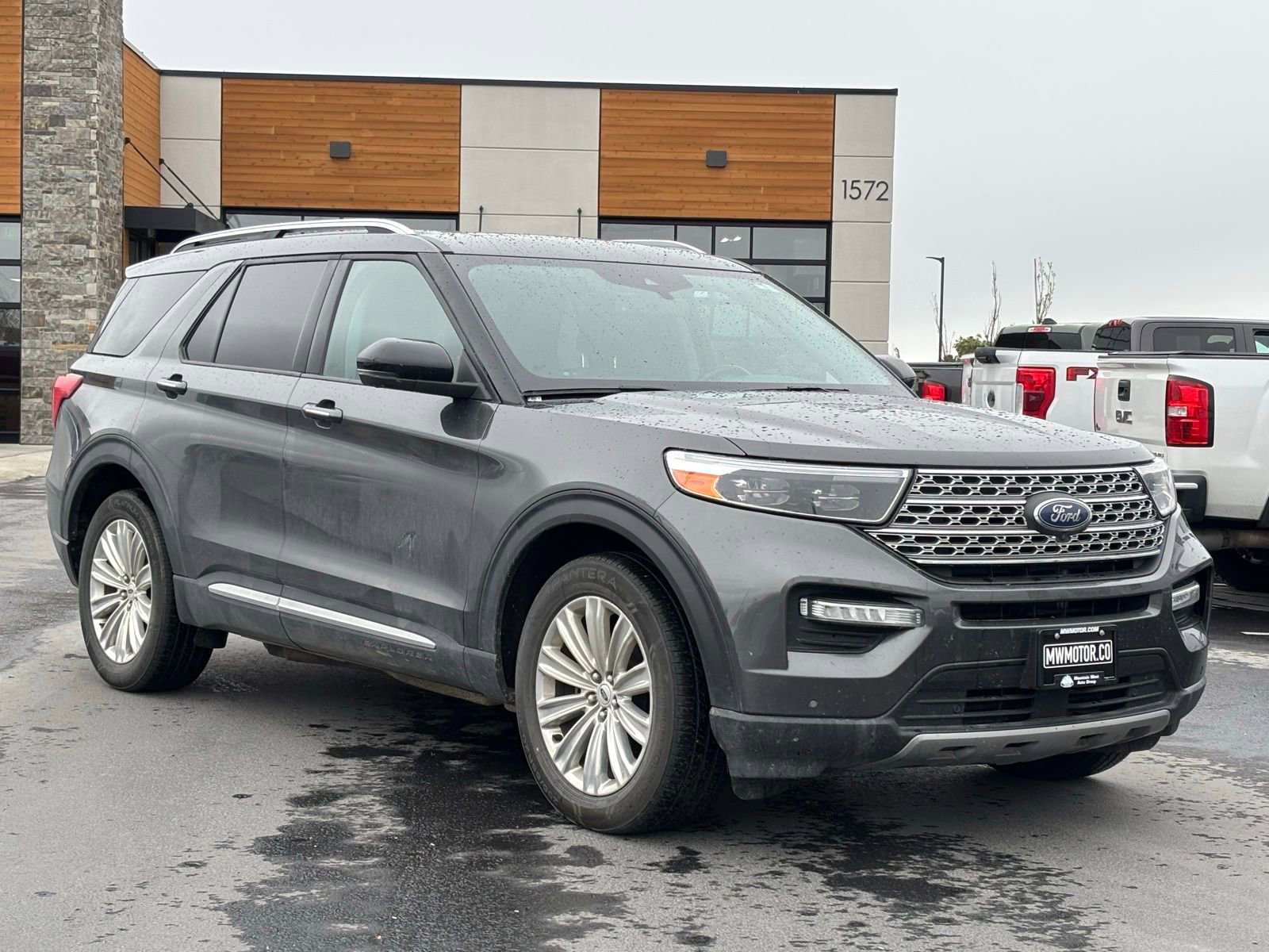 Used 2020 Ford Explorer Limited w/ Class III Trailer Tow Package AWD/4WD image 1