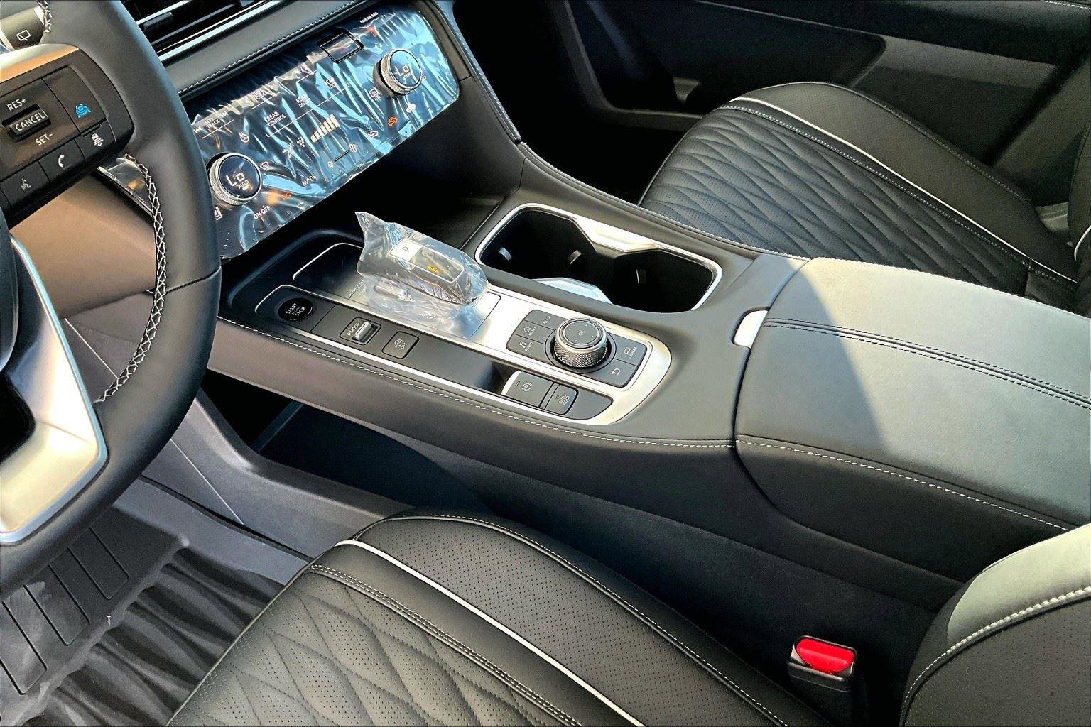 New 2026 INFINITI QX60 Autograph w/ Dark Cargo Package image 22