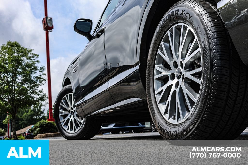 Used 2025 Genesis GV80 2.5T Standard AWD/4WD image 15