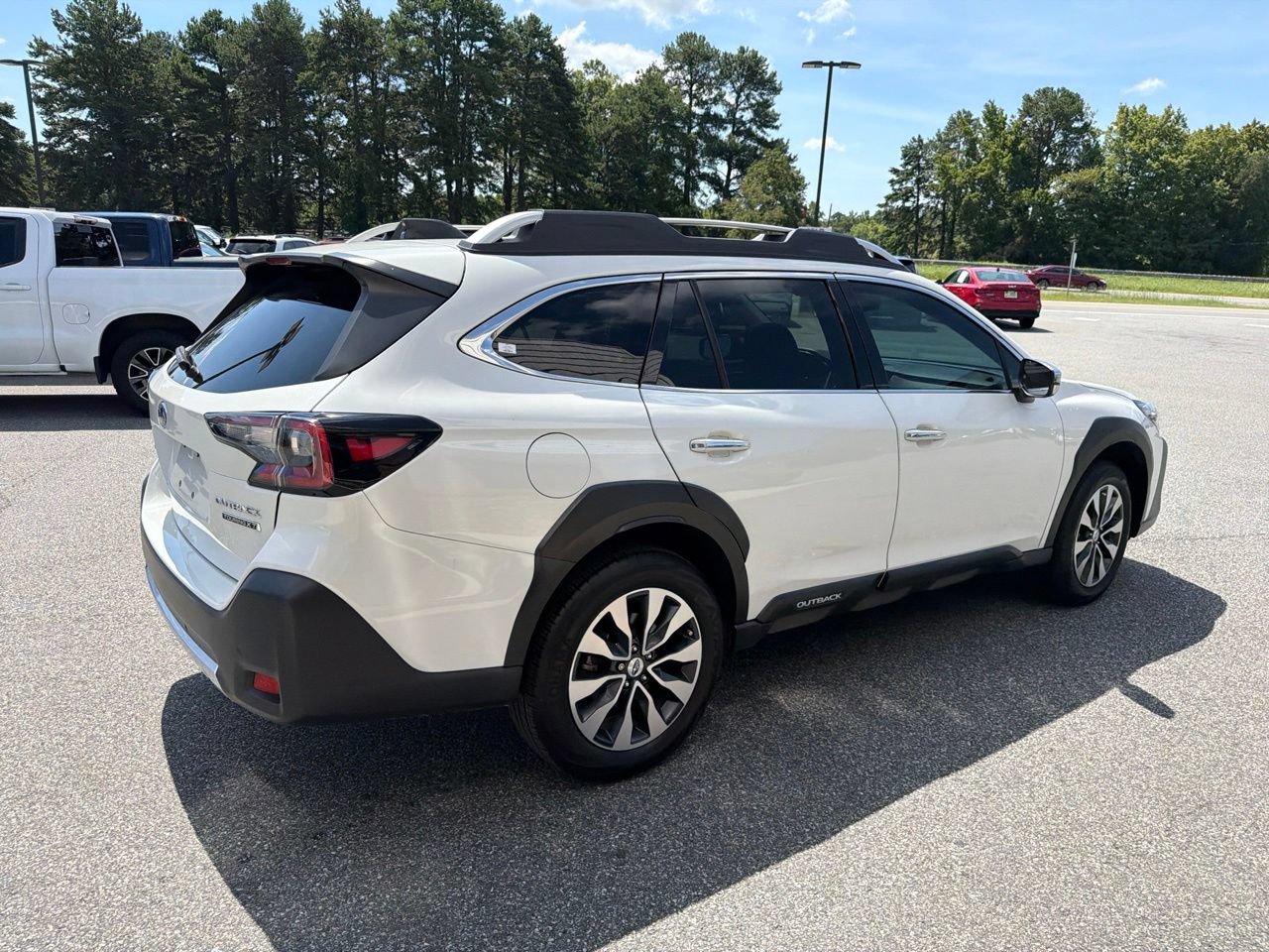 Used 2024 Subaru Outback Touring XT AWD/4WD image 10