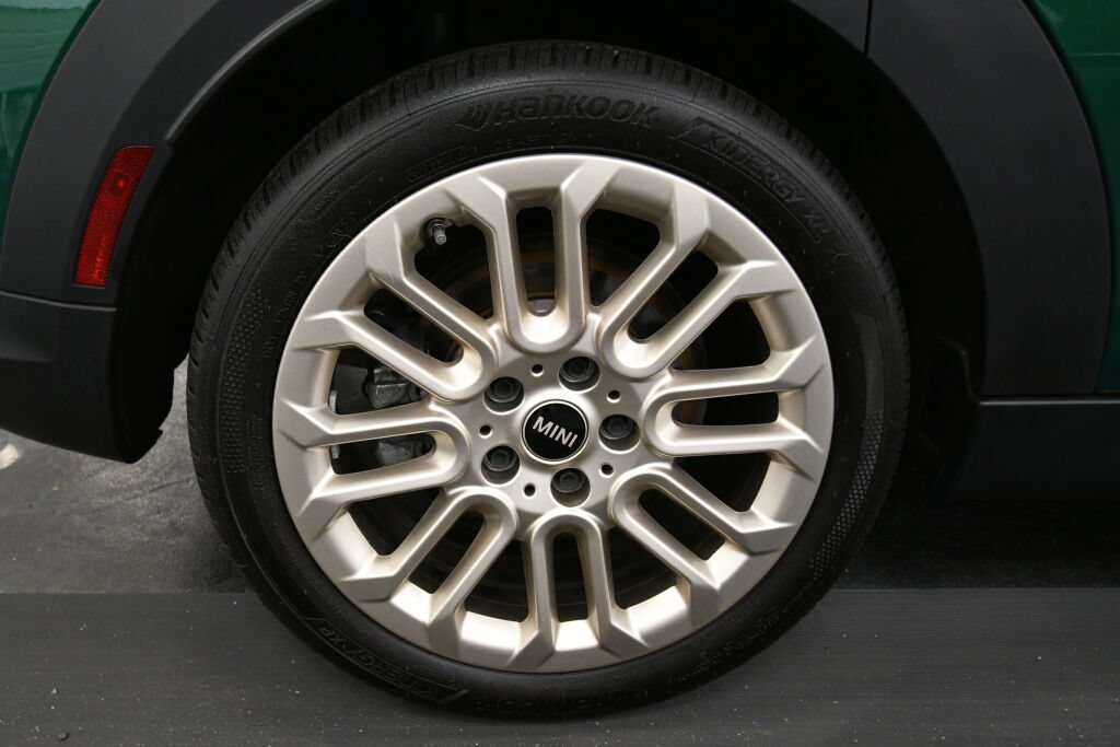 Used 2025 MINI Cooper S FWD image 31