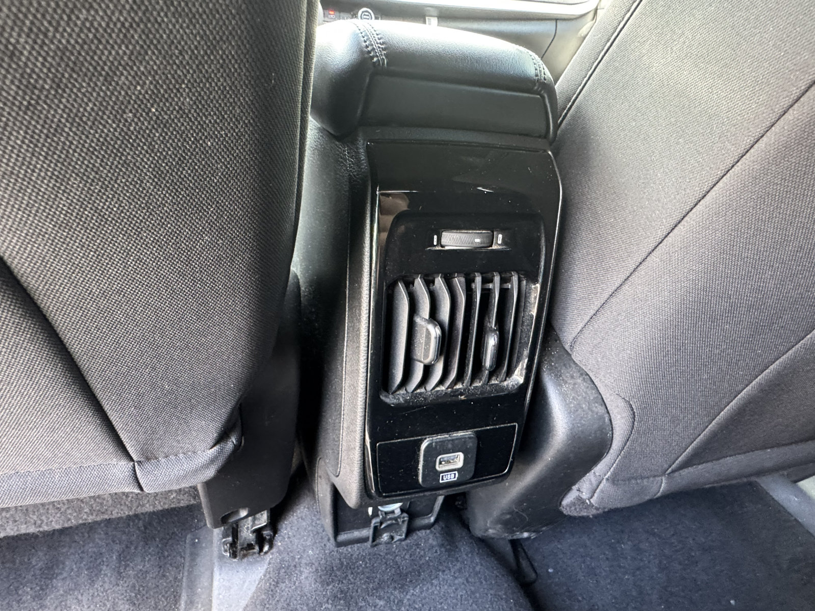 Used 2024 Jeep Compass Sport AWD/4WD image 23