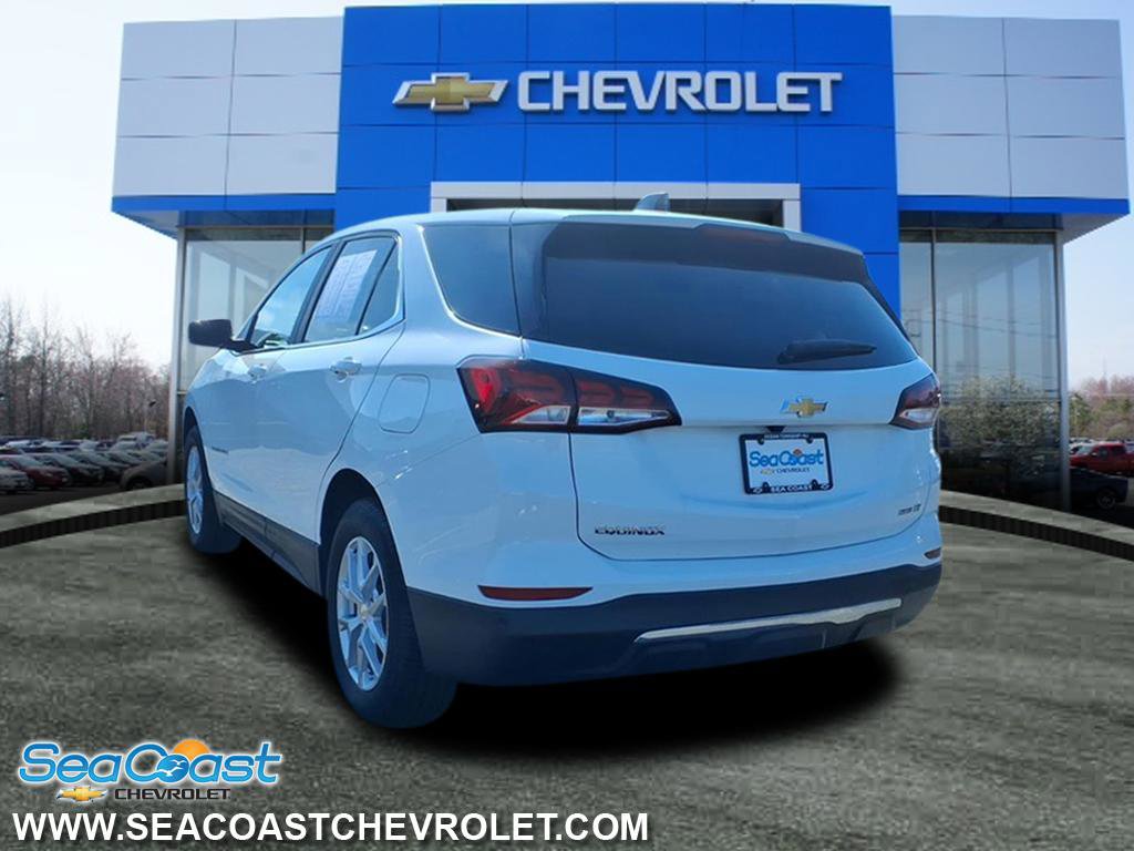 Certified 2024 Chevrolet Equinox LT w/ LPO, Floor Liner Package image 4