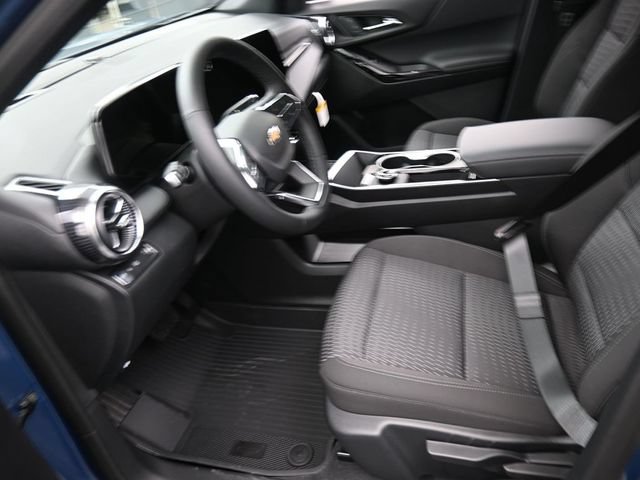 New 2026 Chevrolet Equinox LT w/ LPO, Floor Liner Package FWD image 8