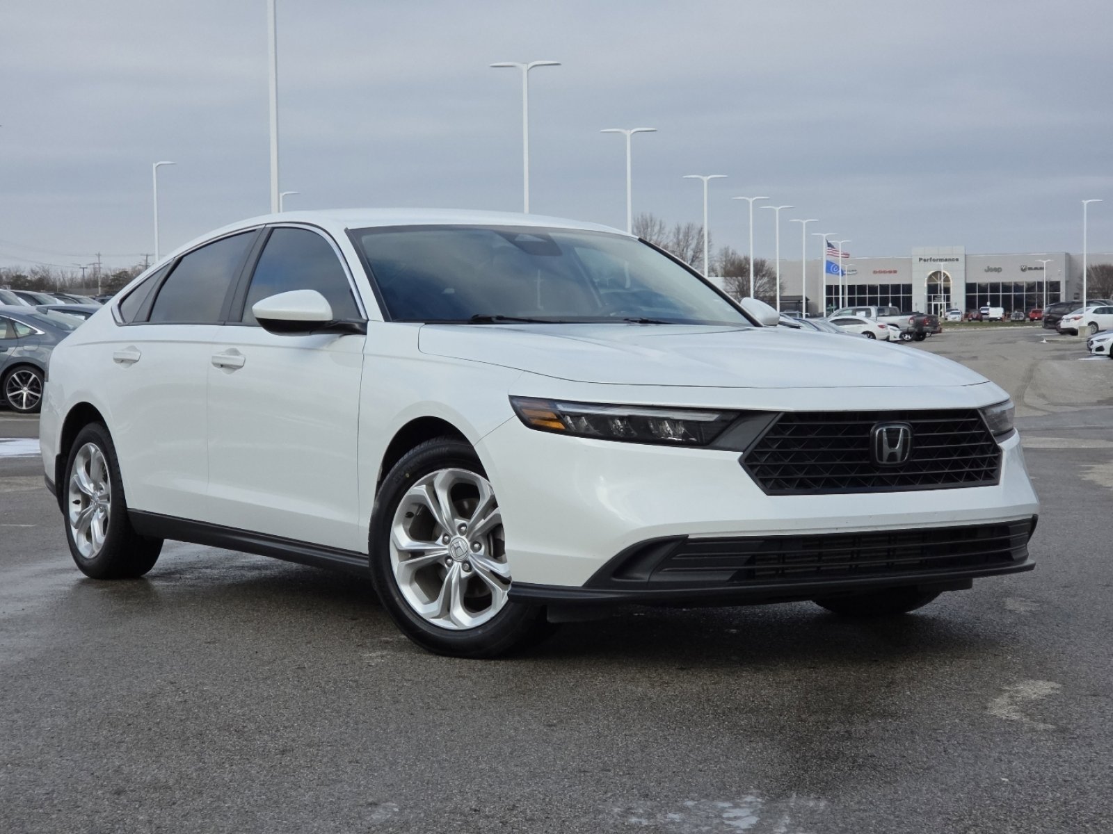 Used 2023 Honda Accord LX image 2