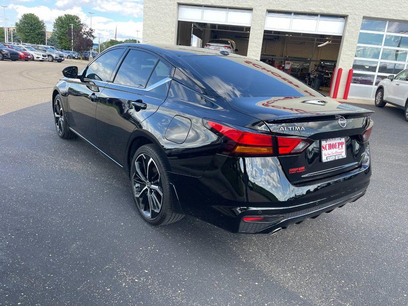Used 2024 Nissan Altima 2.5 SR AWD/4WD image 5