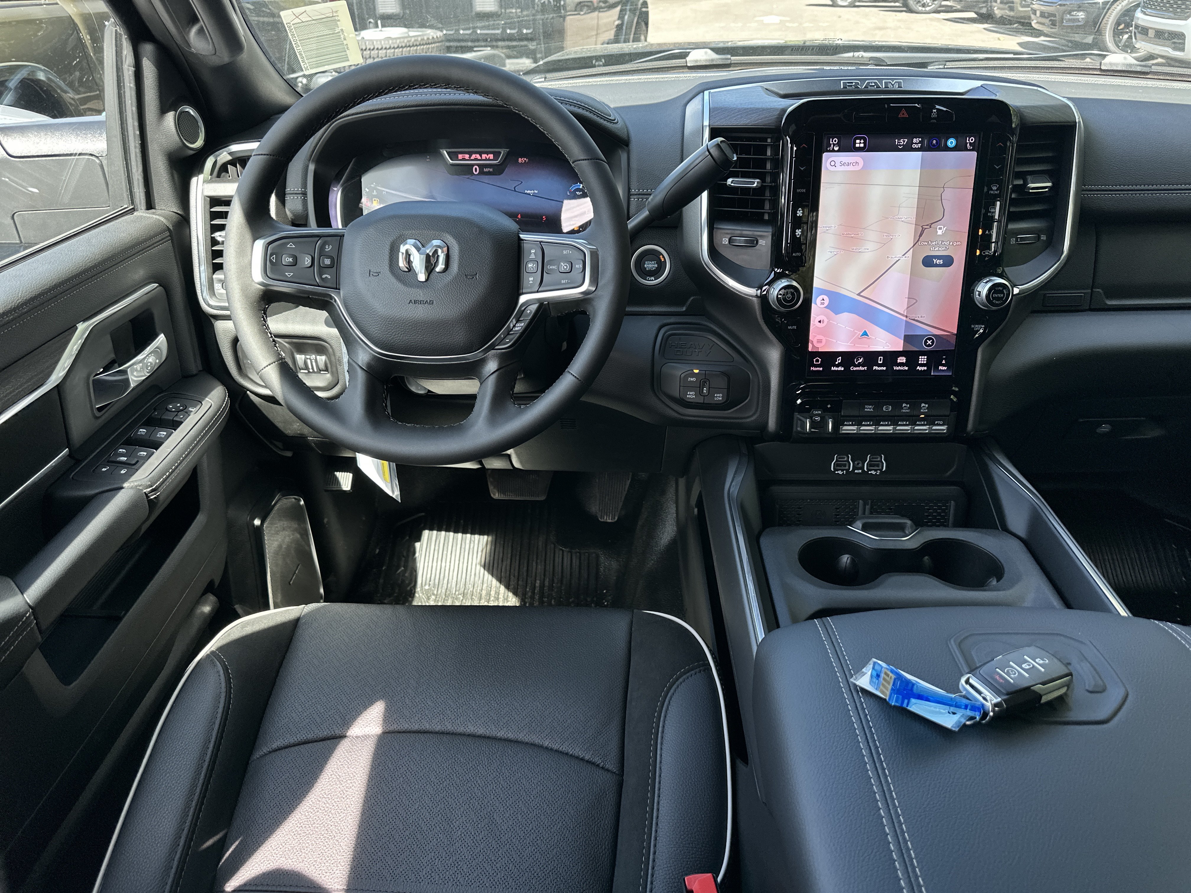 New 2027 RAM 5500 4x4 Crew Cab image 33