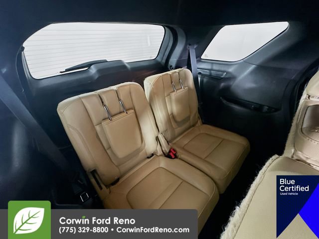 Used 2017 Ford Explorer XLT w/ Equipment Group 202A AWD/4WD image 32