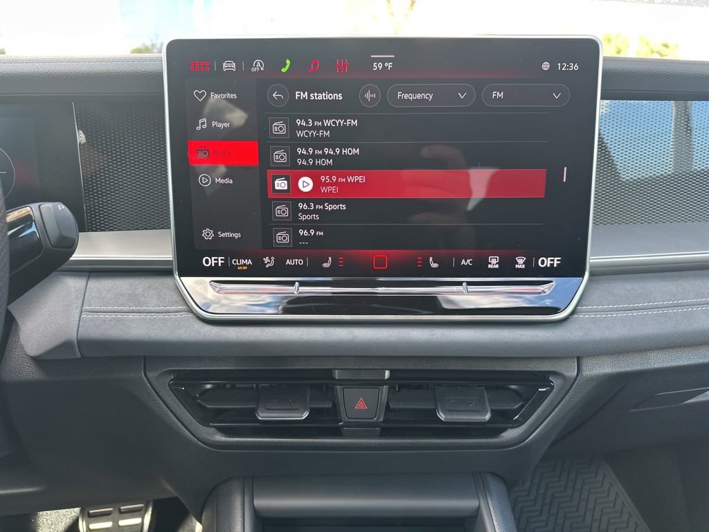 New 2026 Volkswagen Tiguan SE R-Line image 16