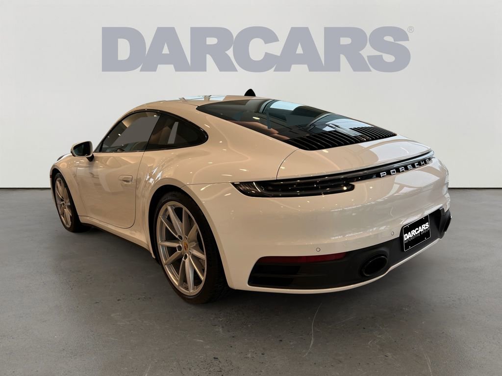 Used 2023 Porsche 911 Carrera image 4