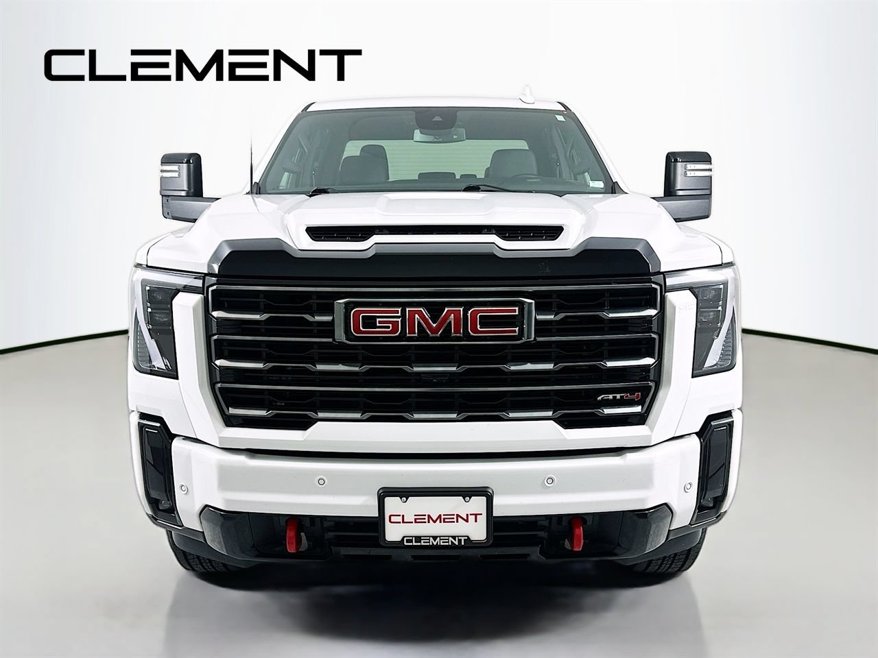 Used 2025 GMC Sierra 2500 AT4 AWD/4WD image 3