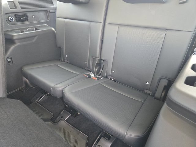 Certified 2026 Hyundai Santa Fe SEL FWD image 30