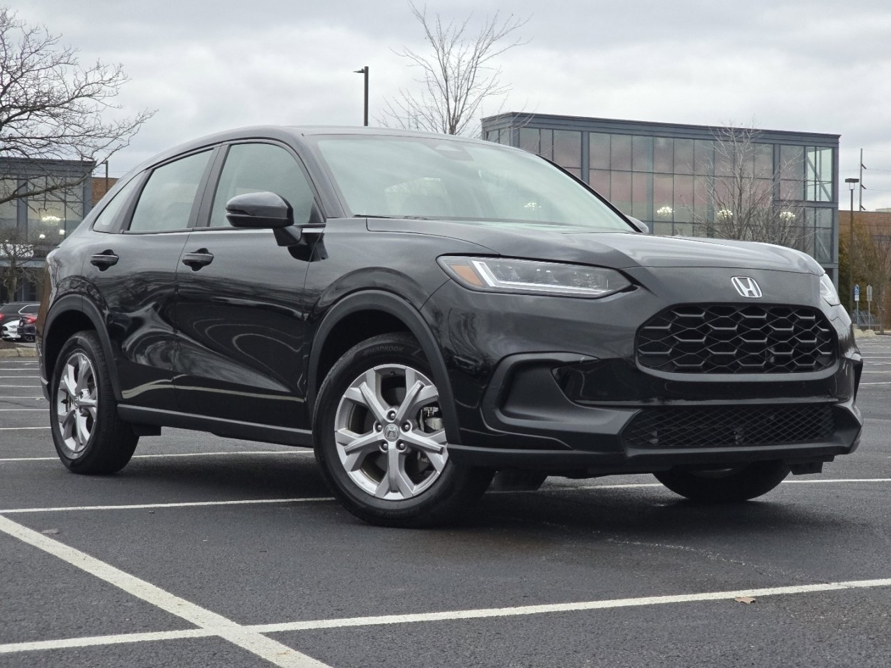 Certified 2024 Honda HR-V LX video 2