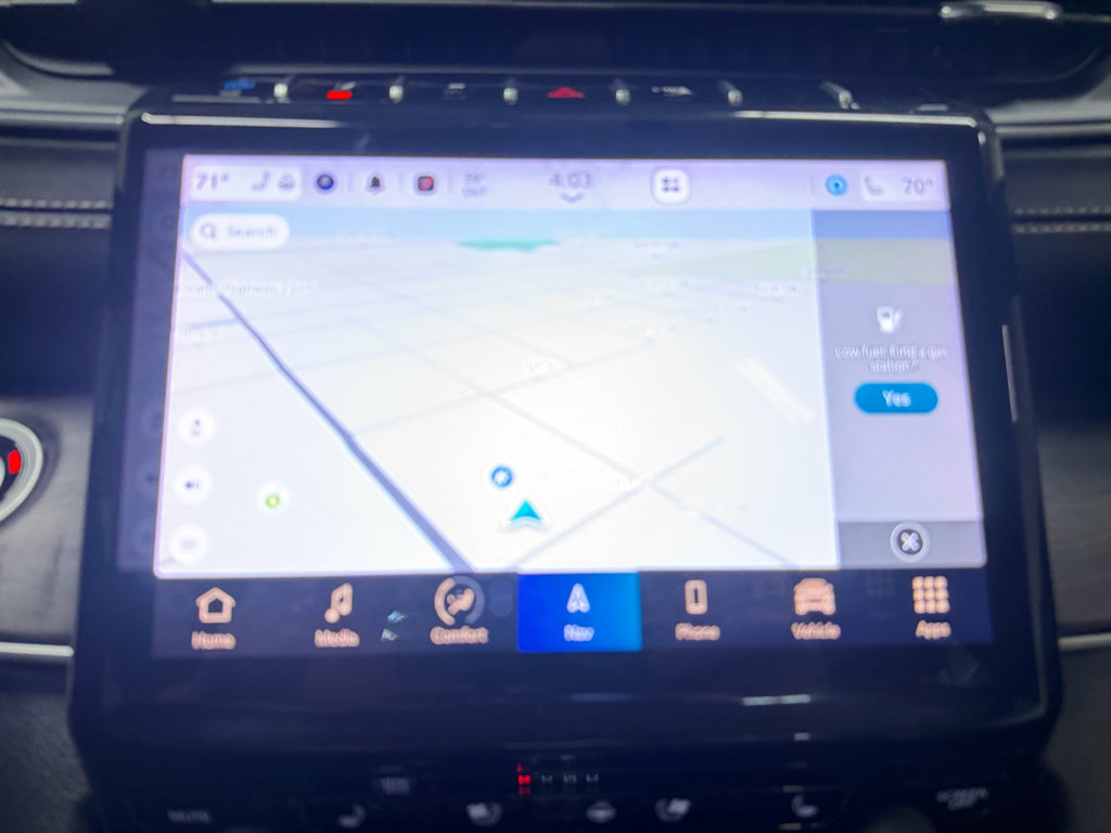 Used 2024 Jeep Grand Cherokee Limited 4xe image 32