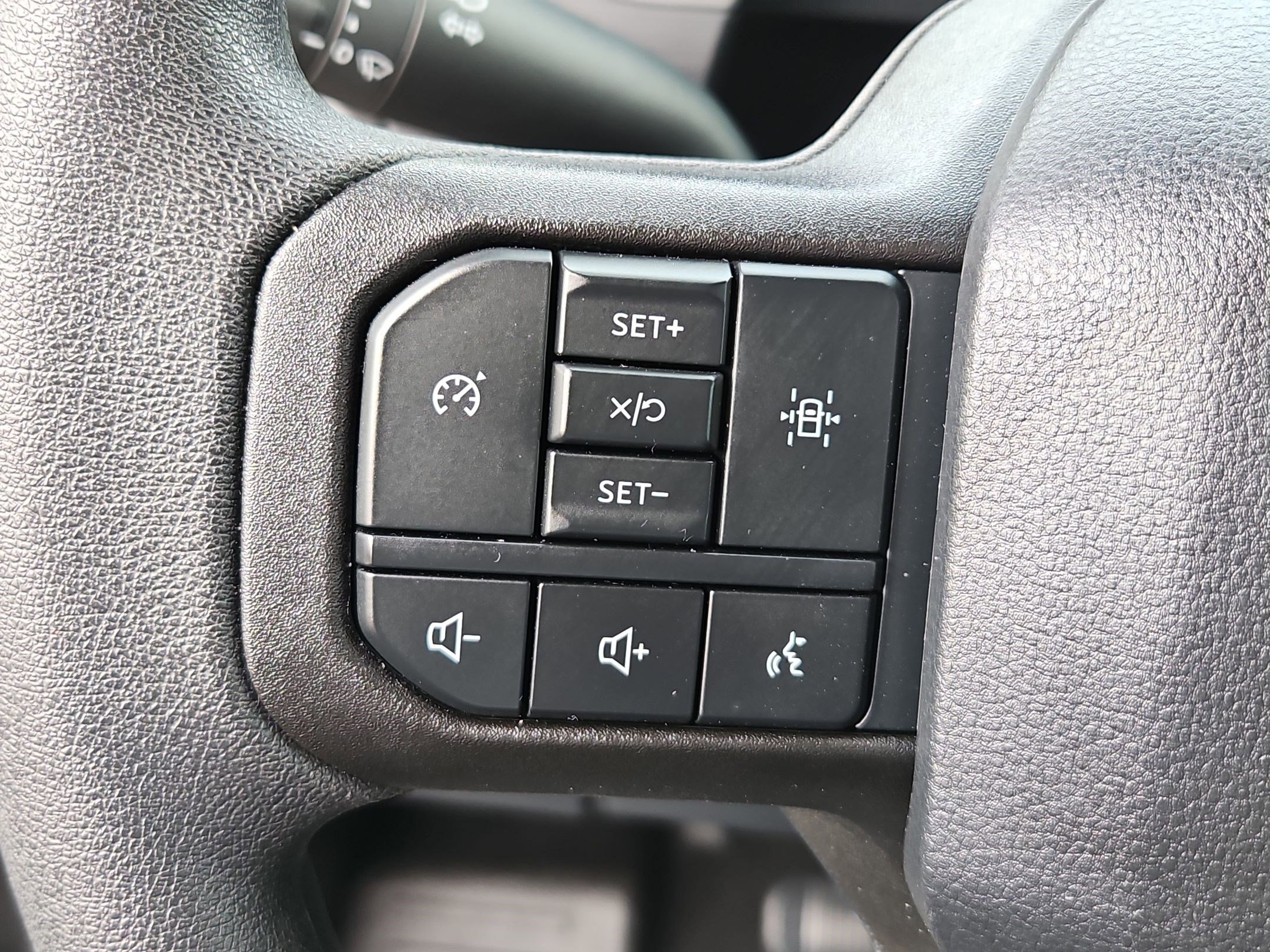 Used 2025 Ford F150 XL w/ Equipment Group 103A High image 18