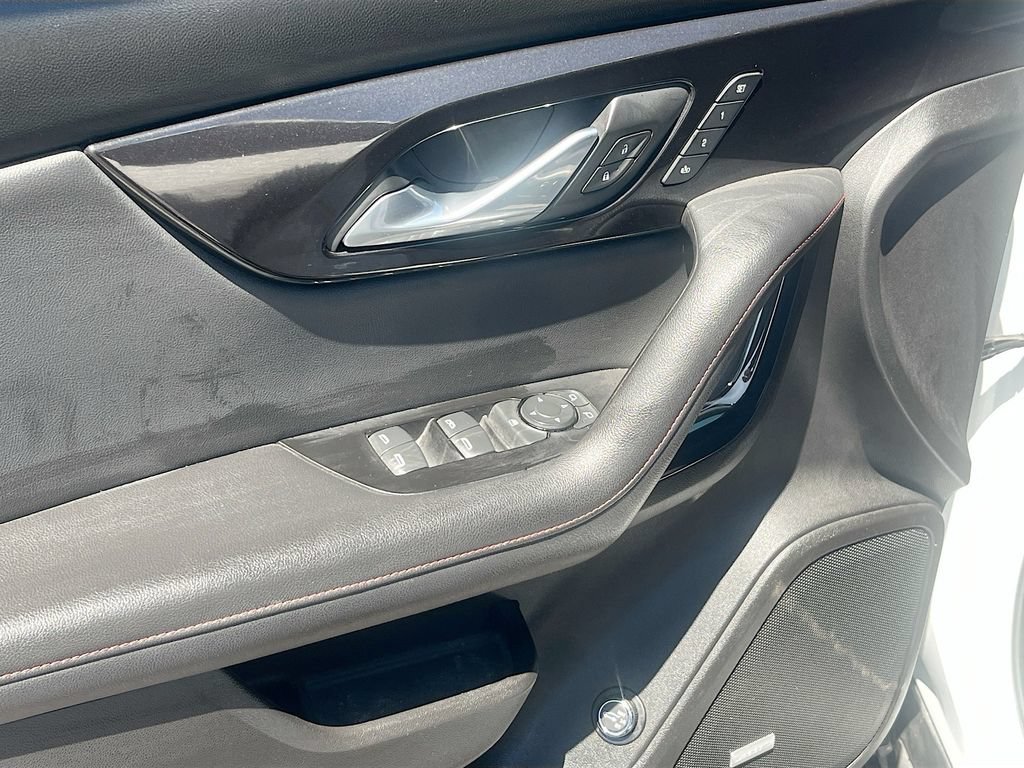 Used 2019 Chevrolet Blazer RS FWD image 18