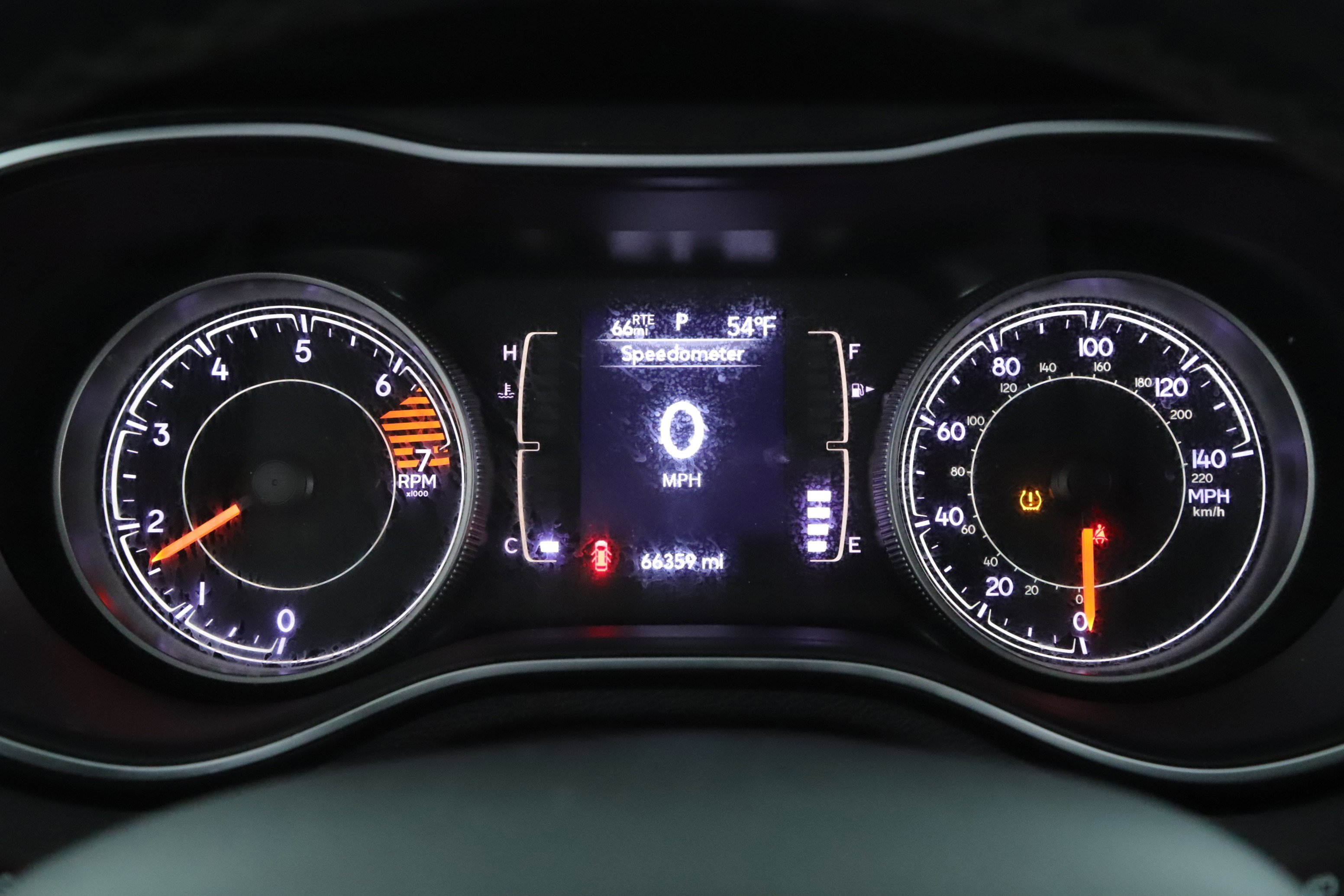 Used 2019 Jeep Cherokee Latitude Plus image 10