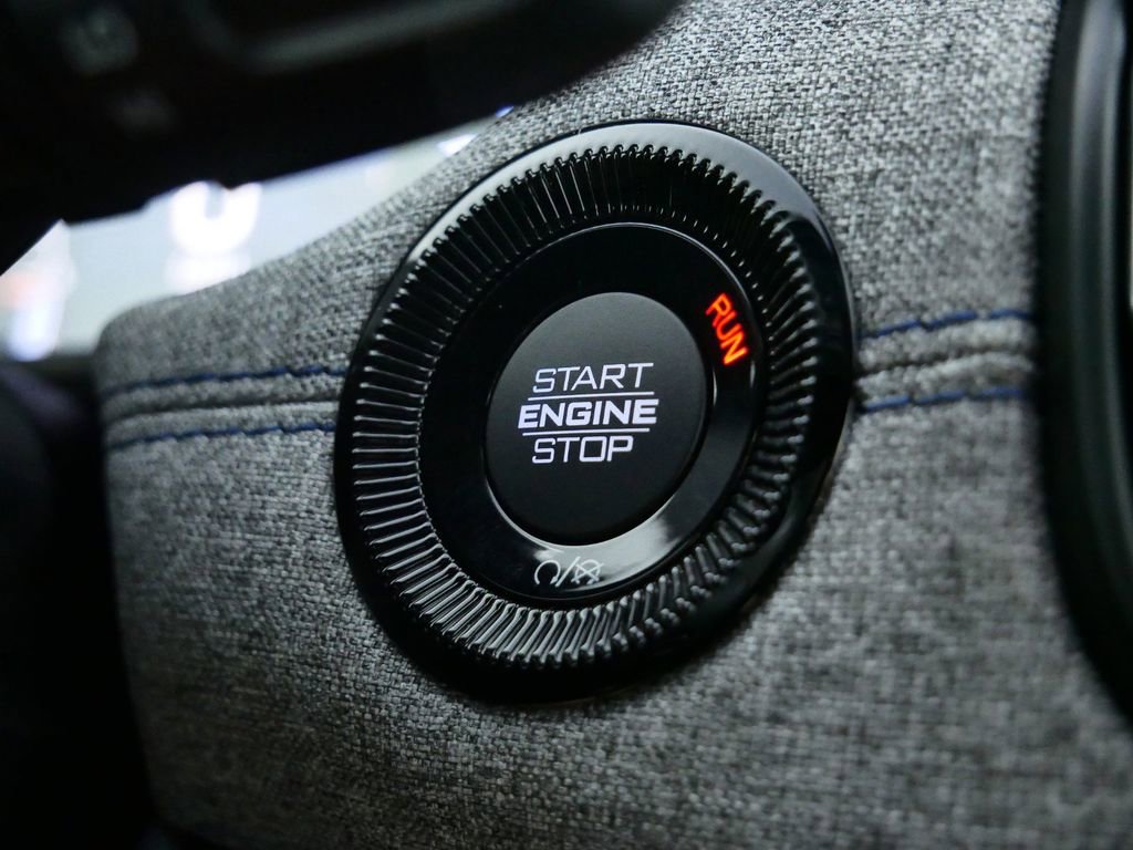 Used 2024 Jeep Compass Sport image 49