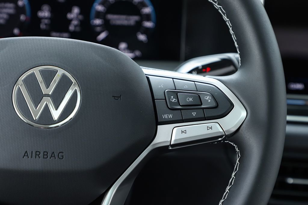 New 2026 Volkswagen Tiguan SE image 61