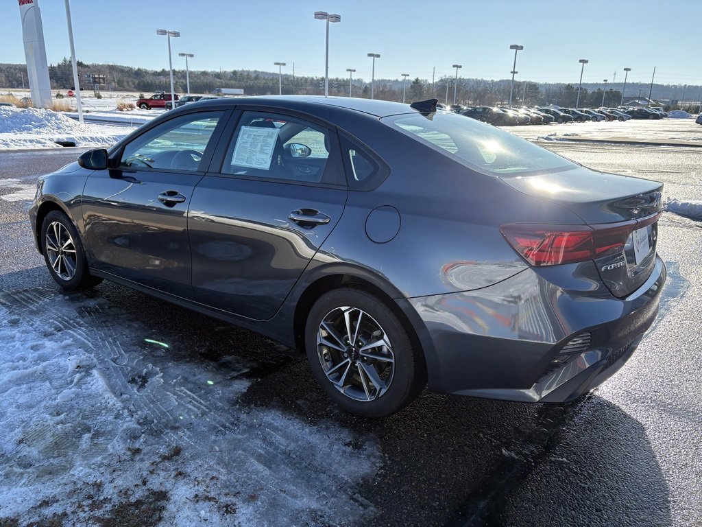 Used 2024 Kia Forte LXS image 5