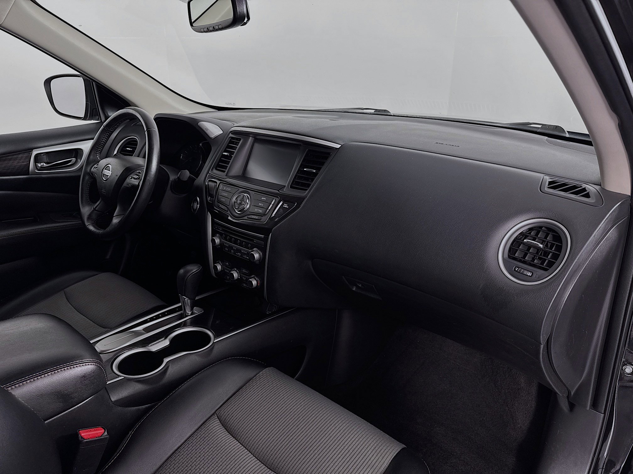 Used 2020 Nissan Pathfinder SV w/ Rock Creek Edition image 27