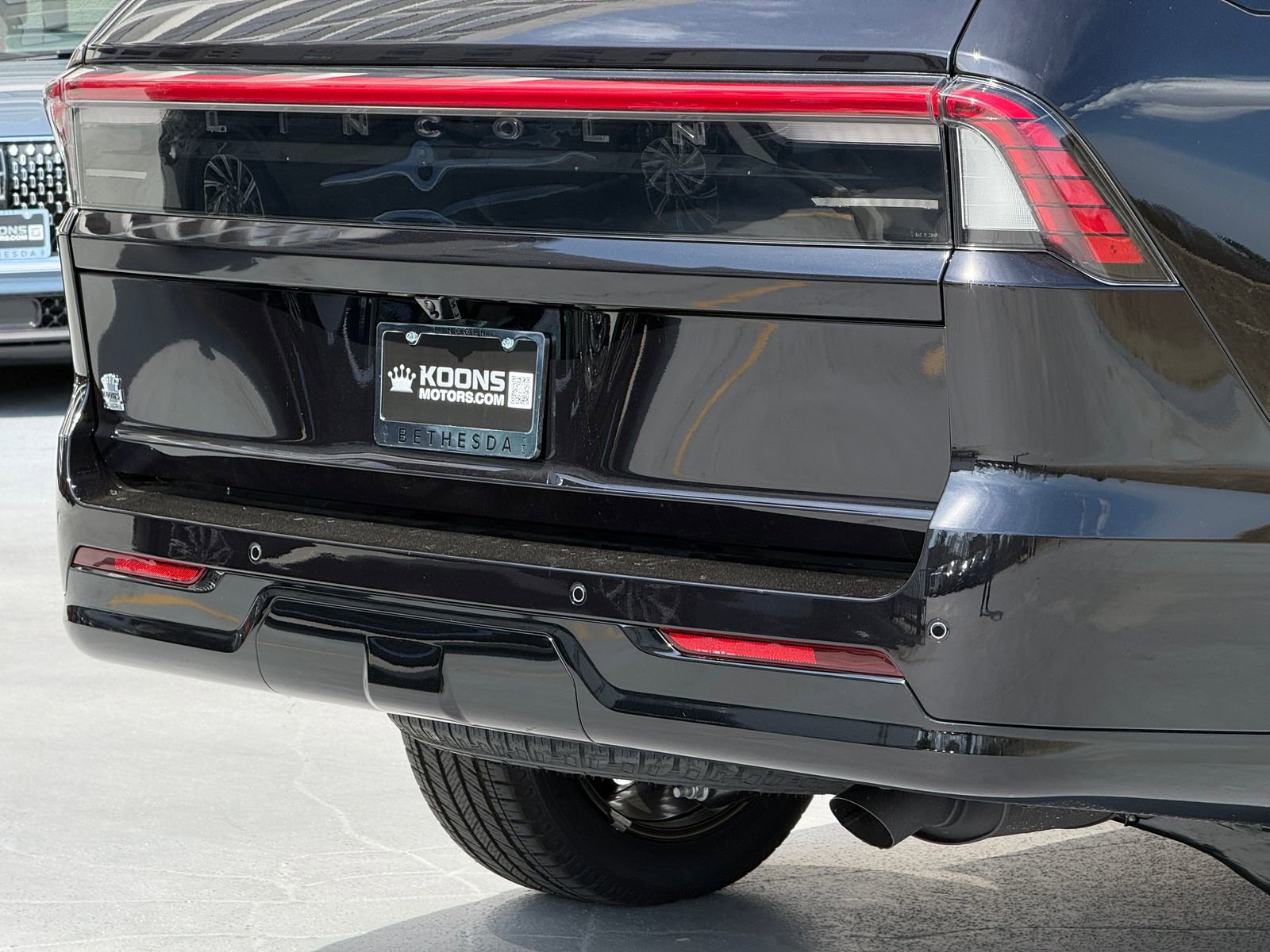 New 2026 Lincoln Navigator Reserve image 6