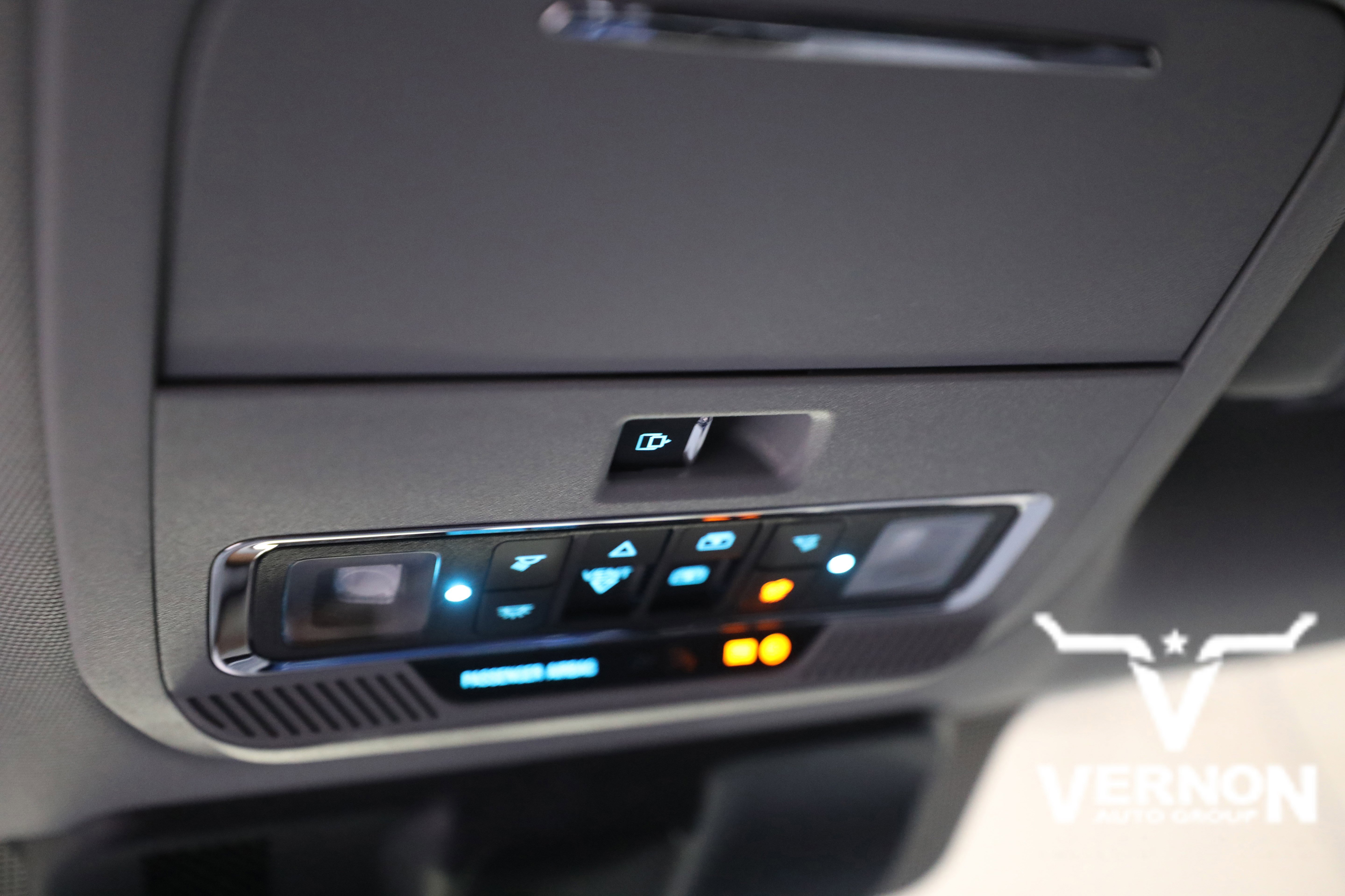 New 2026 Ford F250 Lariat w/ Lariat Premium Package image 28