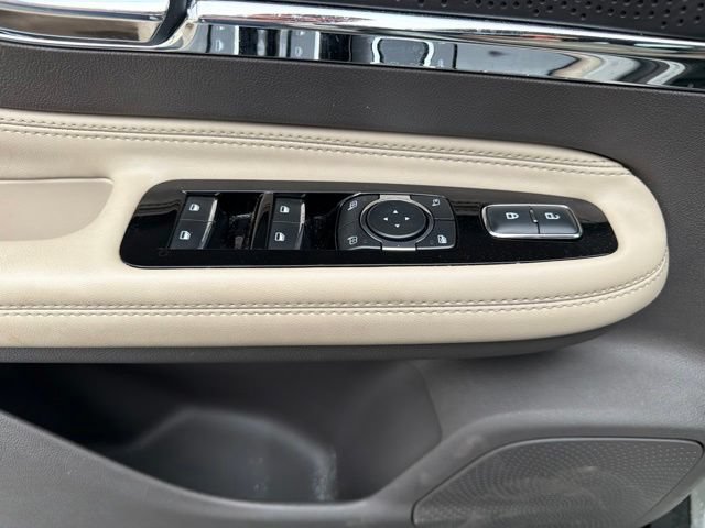 Used 2023 Lincoln Corsair AWD image 15