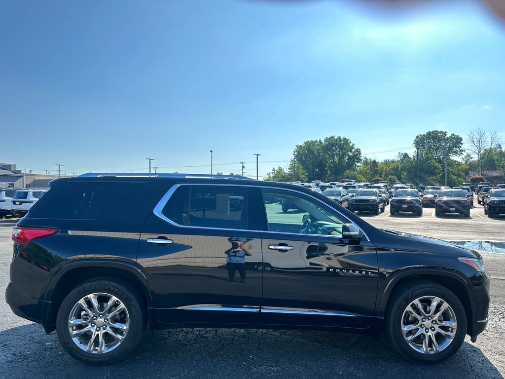 Used 2018 Chevrolet Traverse High Country AWD/4WD image 13