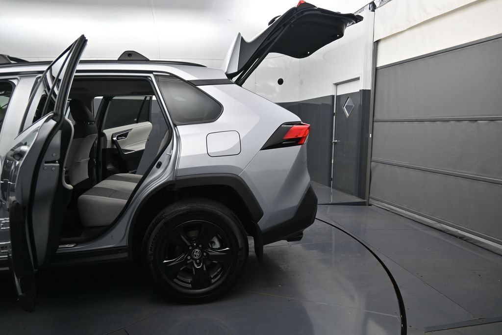 Used 2024 Toyota RAV4 XLE w/ Convenience Package AWD/4WD image 12