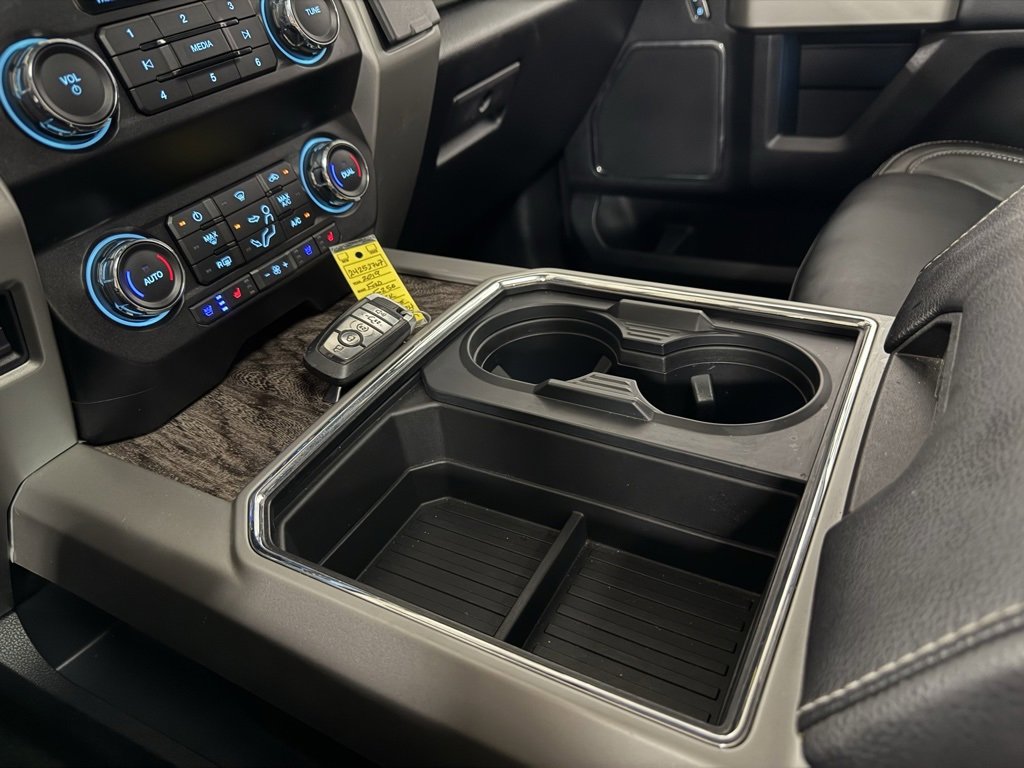 Used 2019 Ford F250 Lariat w/ Lariat Ultimate Package image 15