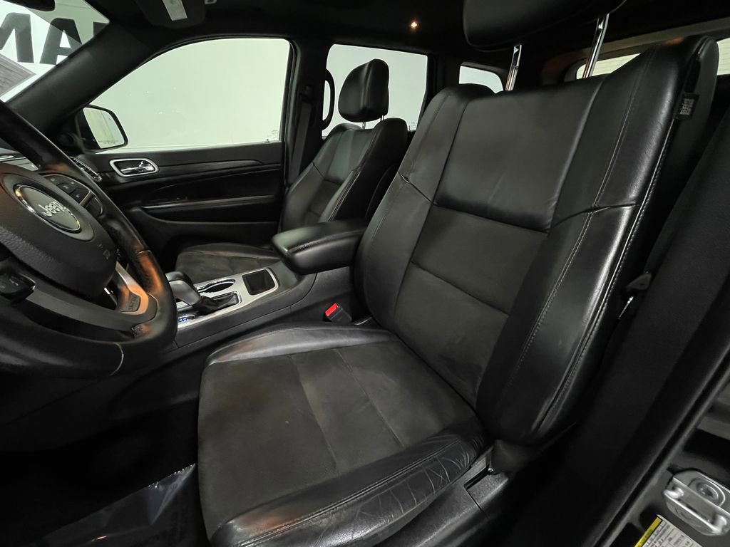 Used 2019 Jeep Grand Cherokee Altitude image 15
