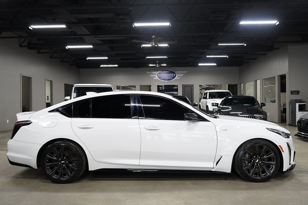 Used 2022 Cadillac CT5 V Blackwing RWD image 6