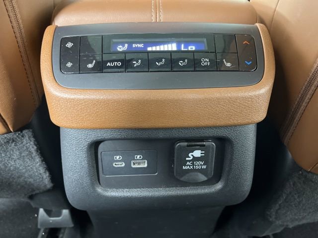 Used 2023 Nissan Pathfinder Platinum w/ Cargo Package image 46