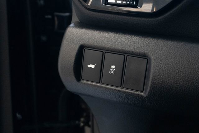 Used 2024 Honda Pilot Touring image 20