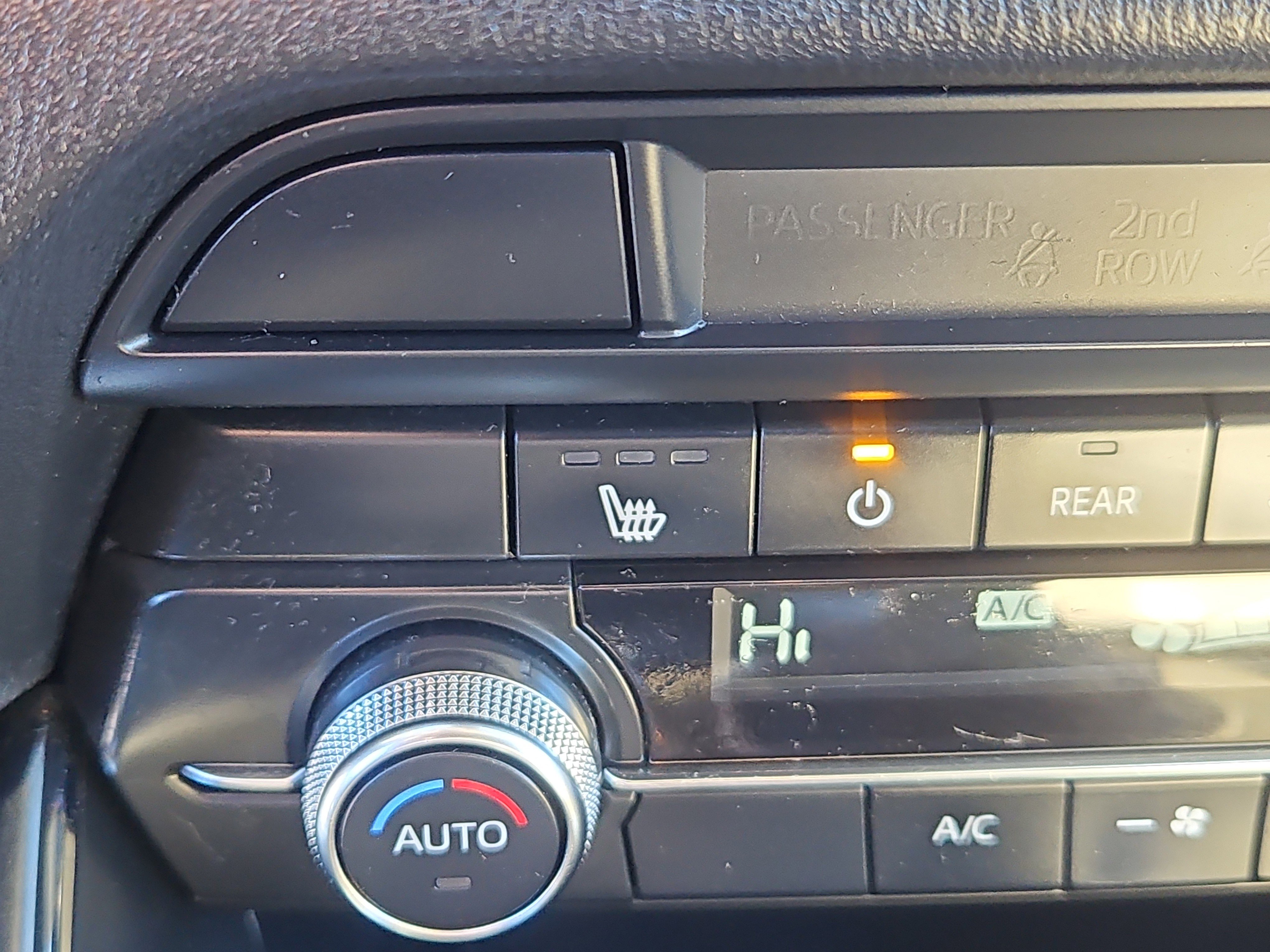 Used 2019 MAZDA CX-9 Touring w/ Touring Premium Package image 11