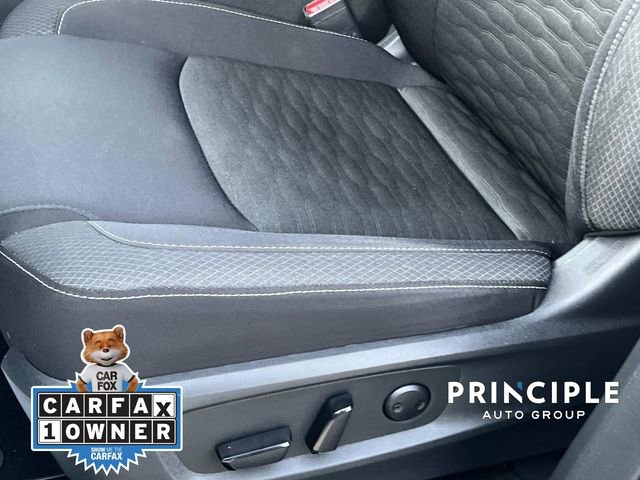 Used 2024 Nissan Pathfinder SV image 17