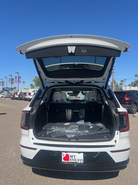 New 2025 Volvo EX90 Ultra w/ Protection Package Premier image 26