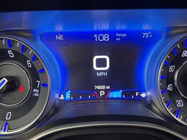 Used 2023 Chrysler 300 Touring AWD/4WD image 29