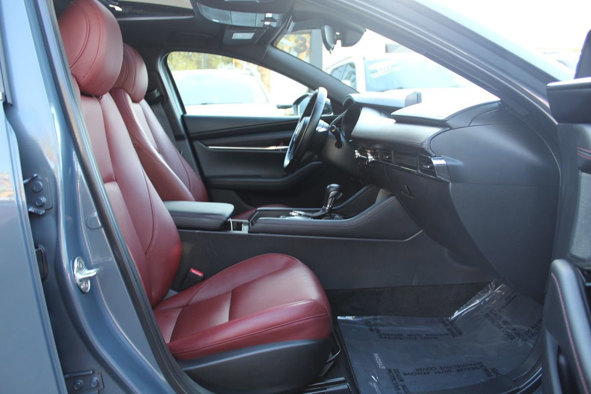 Used 2022 MAZDA MAZDA3 s FWD image 21