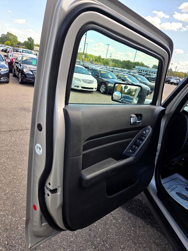 Used 2008 HUMMER H3 Luxury image 10