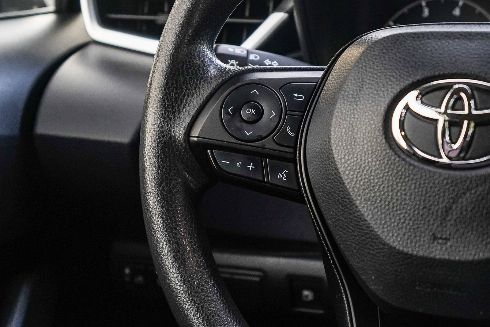 Certified 2023 Toyota Corolla LE image 20