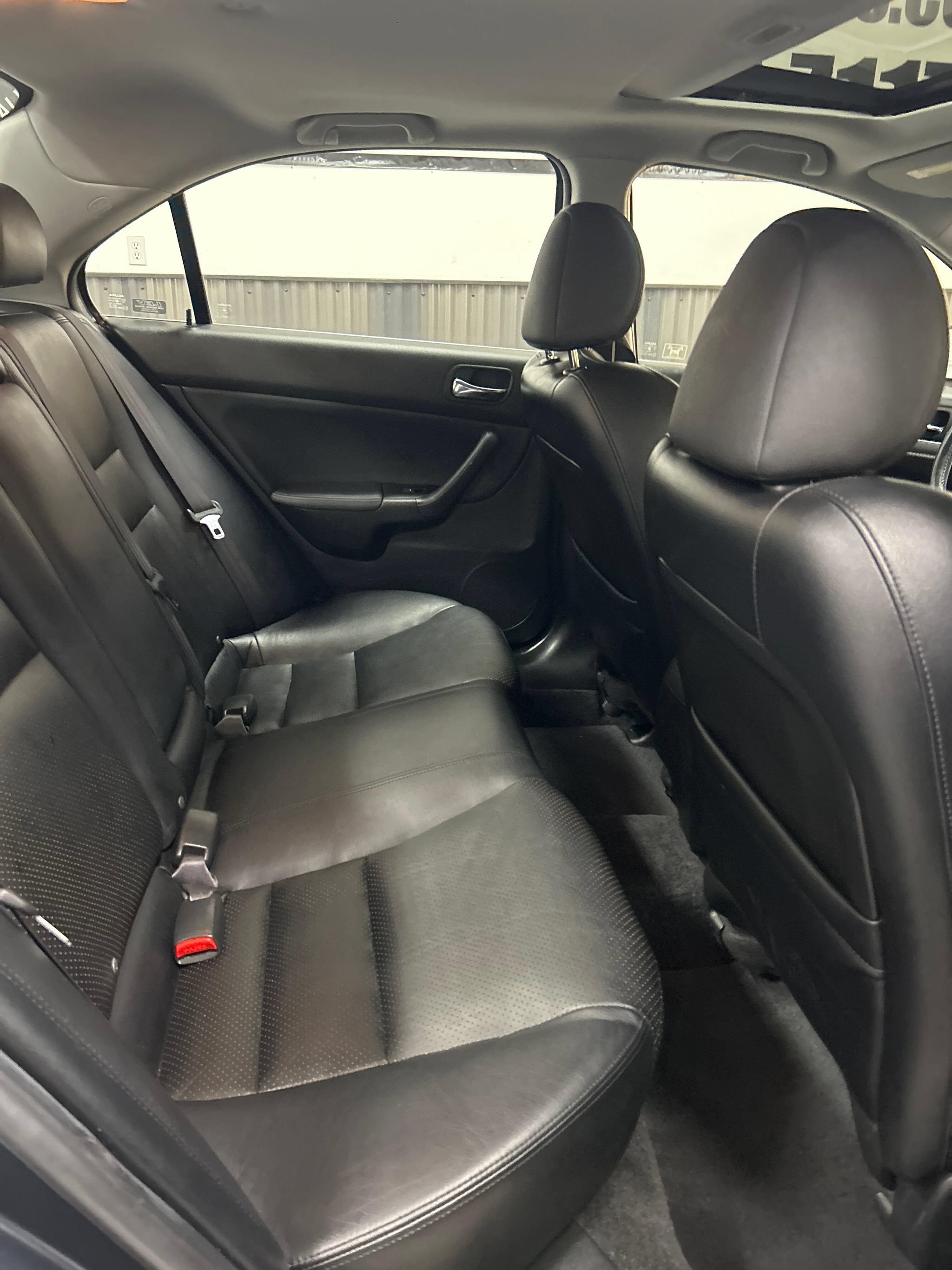 Used 2007 Acura TSX w/ Navigation FWD image 13