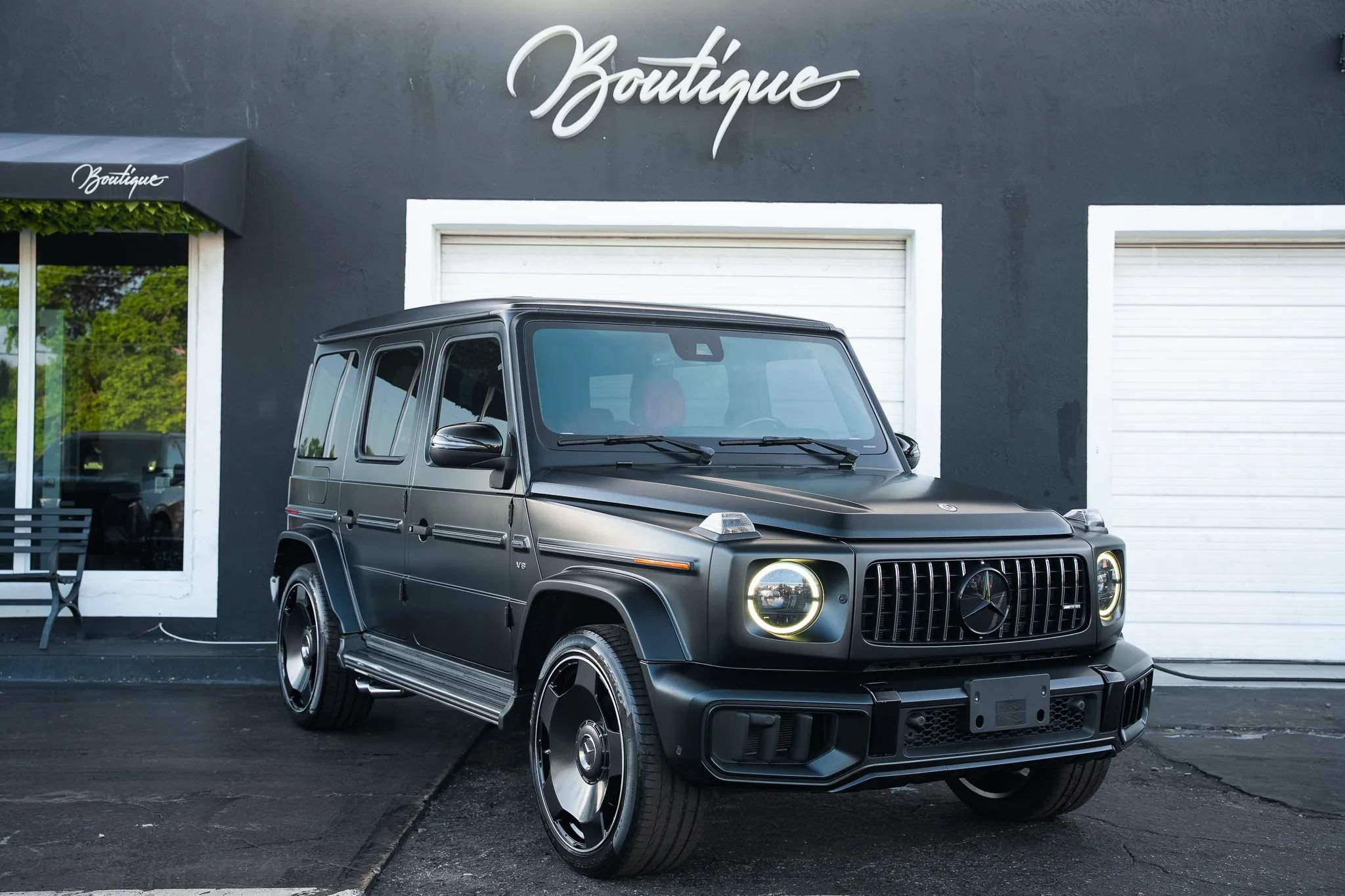 Used 2019 Mercedes-Benz G 550 image 1