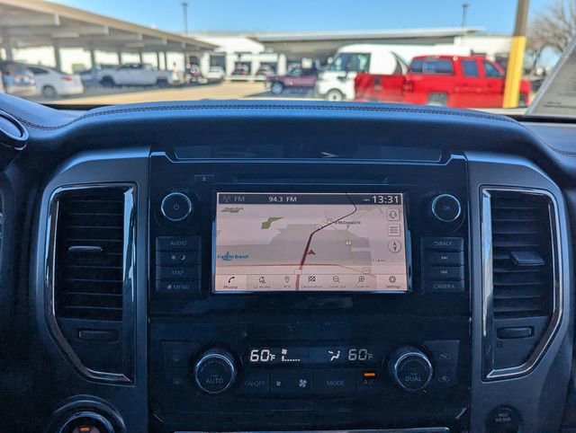 Used 2019 Nissan Titan Platinum Reserve image 7